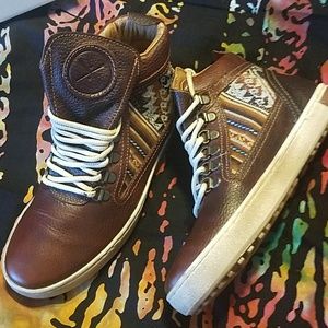 inkkas brown leather camping boot NEW, NEVER WORN